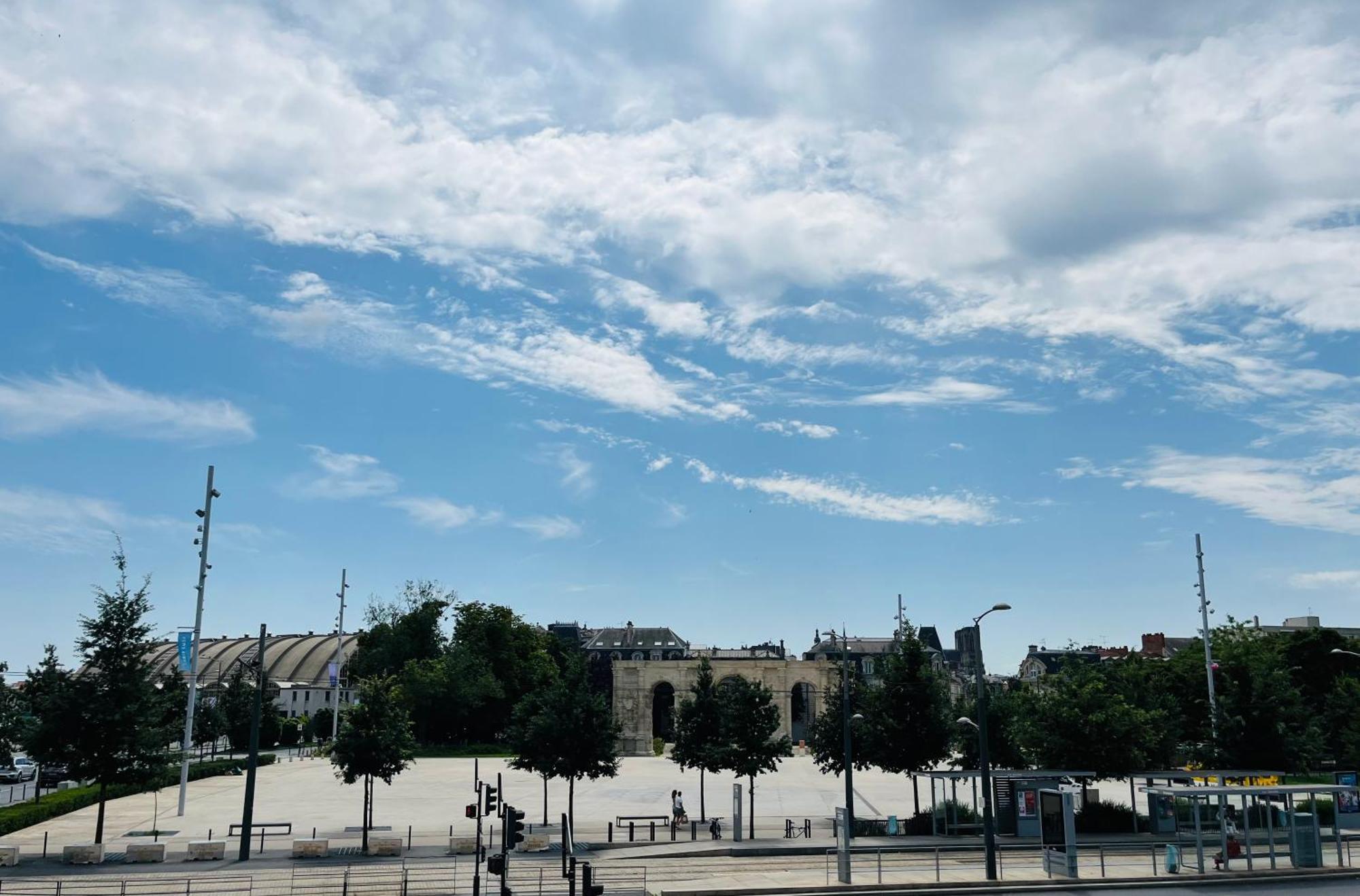 Appartement Porte Mars 1 Arena Gare Centre Reims